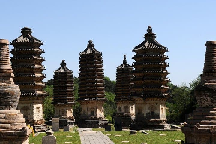 Private Day Trip to Yinshan Pagoda Forest from Beijing — Pagodas, Peaks & Local Lunch