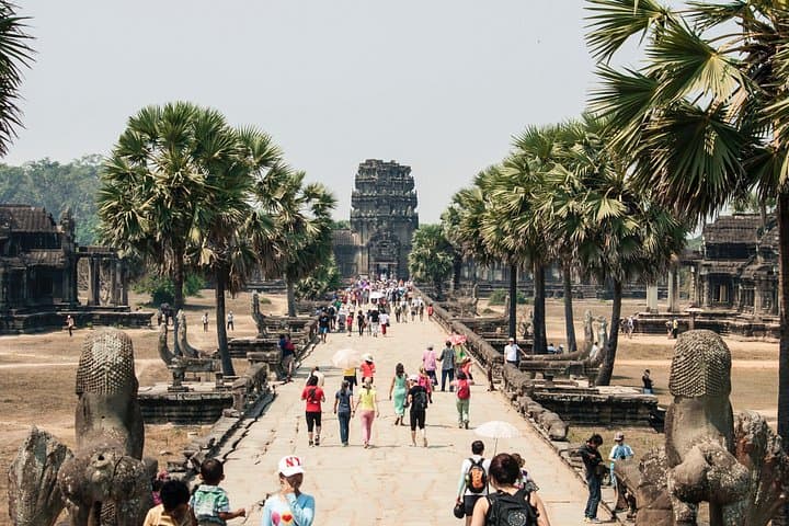 Half-Day Angkor Wat by Tuk Tuk — Siem Reap Temple Tour Guide photo 3