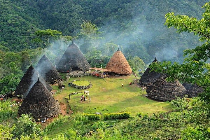 Hike to Wae Rebo: Overnight in Flores' Traditional Manggarai Village