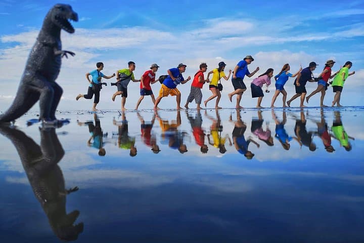 Sky Mirror & Batu Caves Day Tour: Reflective Sands, Jungle Shrine, and Coastal Wildlife photo 2