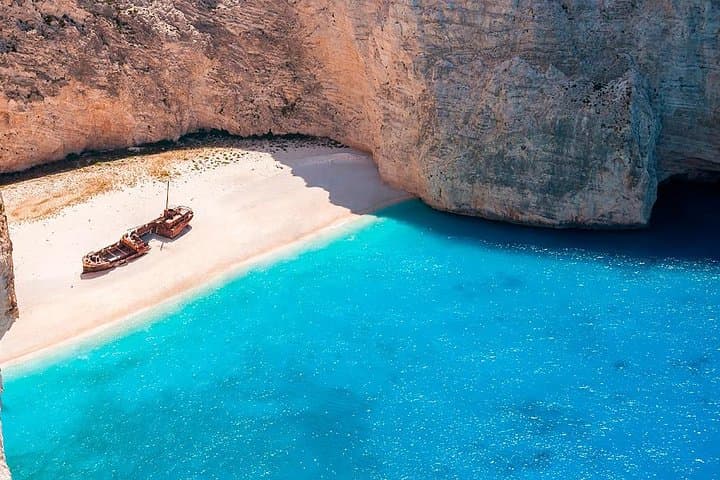 Zante Cruise to Blue Caves & Shipwreck Beach: Day Cruise from Poros to Navagio