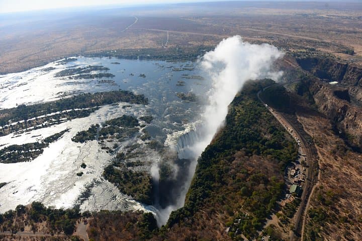 Helicopter Flight Over Victoria Falls: Scenic Window Tour & Zambezi Gorge Views photo 3