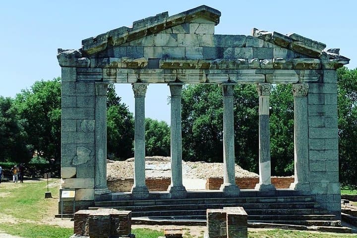 Karavasta Lagoon Boat Trip and Apollonia Archaeological Park Day Tour photo 3