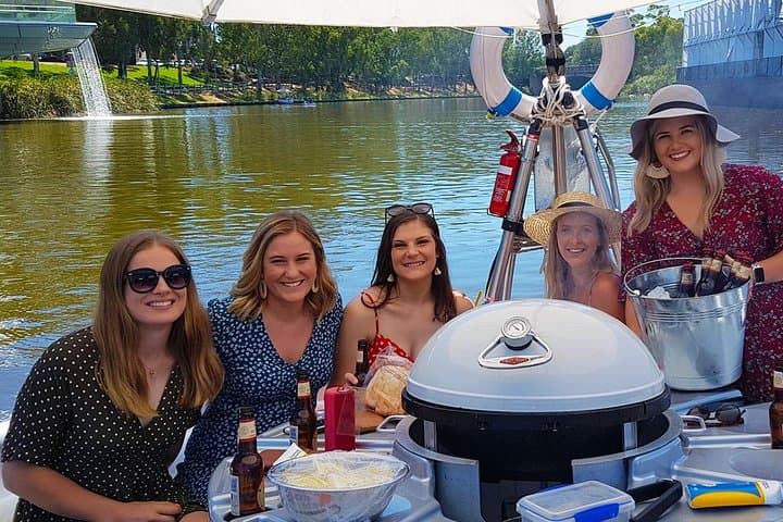 Adelaide BBQ Buoy Hire: 2-Hour Self-Drive River Cruise on the Torrens photo 6