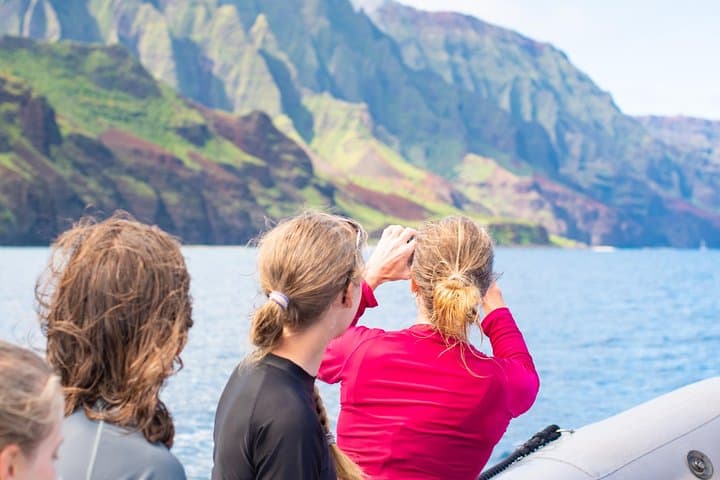 Exploring Kauai’s Na Pali Coast: Half-Day Rafting and Snorkeling Adventure photo 2