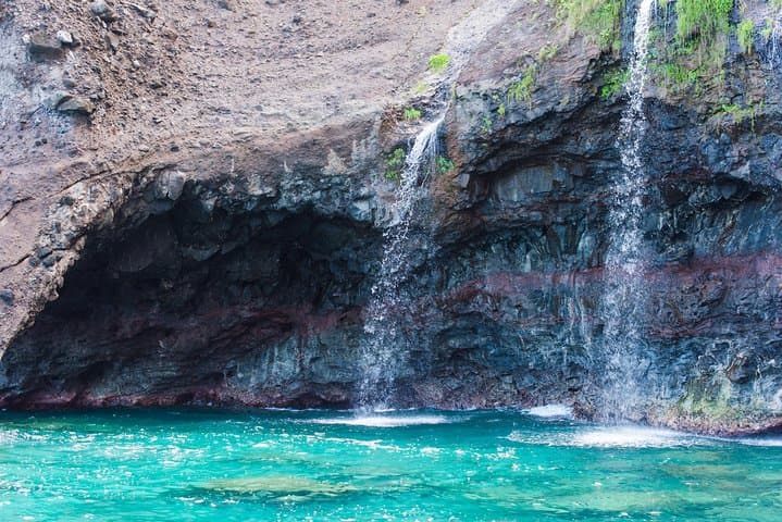 Exploring Kauai’s Na Pali Coast: Half-Day Rafting and Snorkeling Adventure photo 6