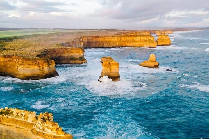 Great Ocean Road Small-Group Day Trip: Twelve Apostles, Loch Ard Gorge & Wildlife photo 1