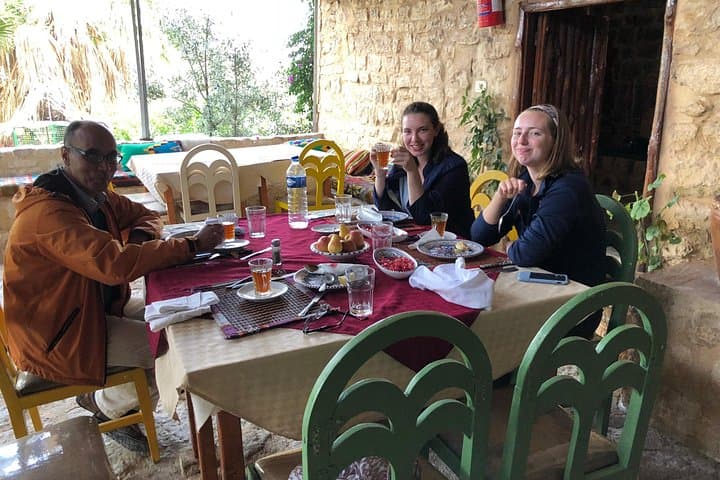 4-Day Tunisian Desert Tour: El Jem, Matmata & Tozeur Oasis Adventure photo 1