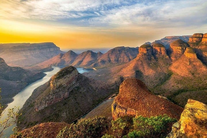 5-Day Kruger National Park & Panorama Route Safari — Big 5 Game Drives and Blyde Canyon Views photo 1