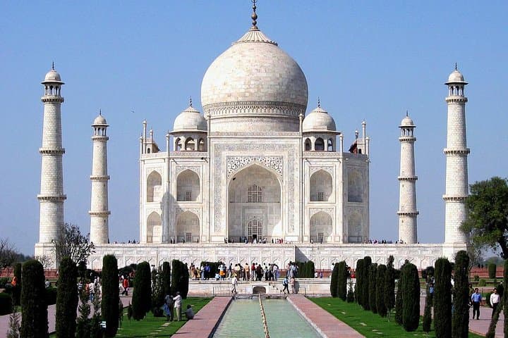 Same-Day Taj Mahal & Agra Sightseeing — Private Guided Tour