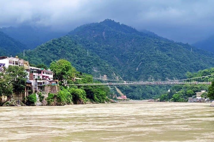 Same-Day Haridwar and Rishikesh Tour: Ganga Aarti, Ashrams & Iconic Jhulas photo 4