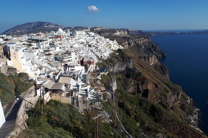 Tailor-Made 4-Hour Santorini Private Tour — Fira, Akrotiri & Wineries photo 4