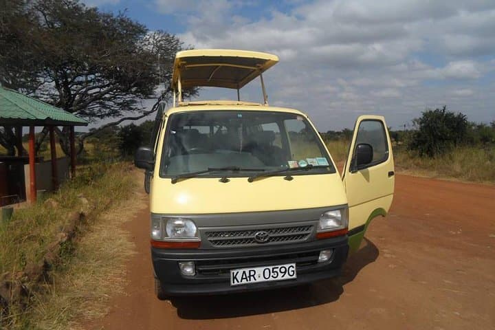 Morning Game Drive and Giraffe Centre Visit in Nairobi National Park photo 6