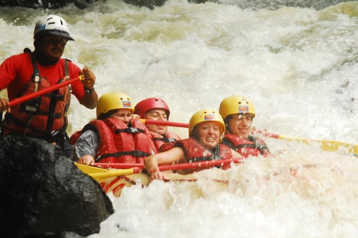 Tenorio River Class III & IV Whitewater Rafting — Full-Day Guanacaste Adventure photo 3