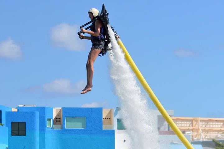 Cancun Jetpack Over Nichupté Lagoon: 30-Minute High-Flying Water Adventure photo 5