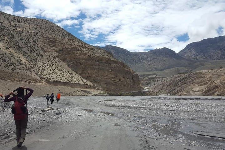 Annapurna Circuit Trek: Conquer Thorong La and the Manang Valley photo 6