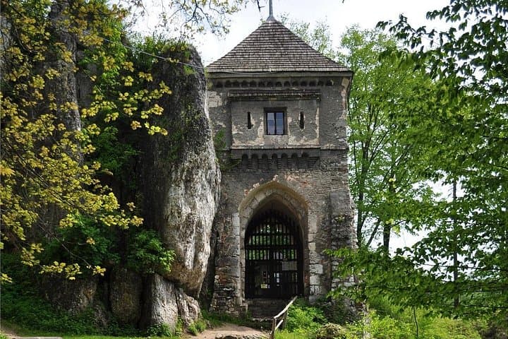 Eagles' Nests Castles Private Tour: Ojcowski National Park Day Trip from Krakow photo 4