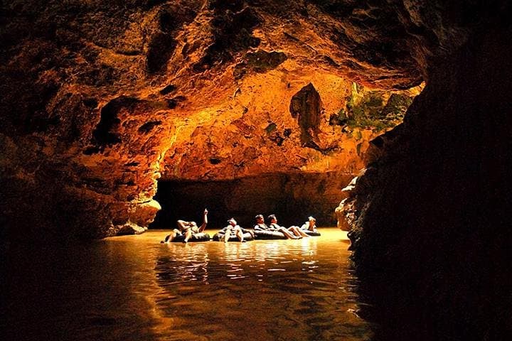 Jomblang Cave Heavenly Light Adventure: Yogyakarta Caving Tour Guide photo 2