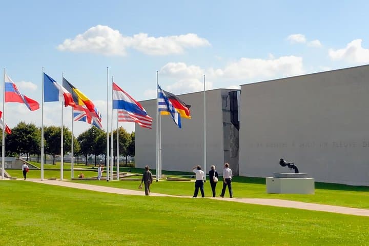 Discover the Historic Depths: A D-Day Tour of Normandy photo 4