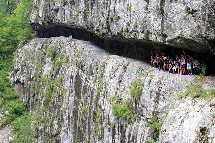 Hiking Mrtvica Canyon: Danilo’s Bridge, Gate of Wish & White Nerini Falls