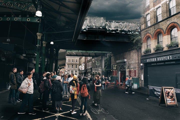 Original Harry Potter Locations Walking Tour — London Guided Tour & Trivia photo 3