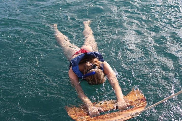 Underwater Boat Hitchhiking in Fernando de Noronha: Tow-Snorkel Adventure over a Shipwreck photo 6