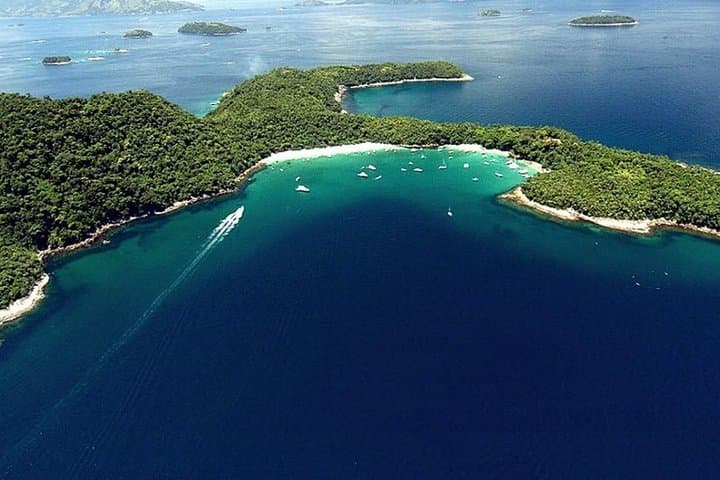Angra dos Reis Island Hopping: Speedboat Tour from Ilha Grande photo 6