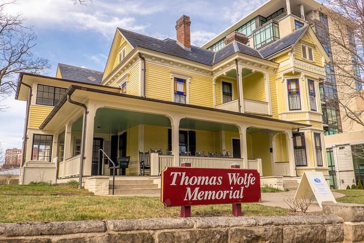 Explore Asheville on Foot: A Guided Walking Tour Through History and Culture photo 3