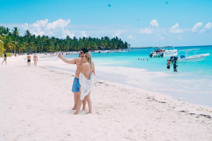 Saona Island Day Trip from Punta Cana — Catamaran, Natural Pool & Beach BBQ photo 6