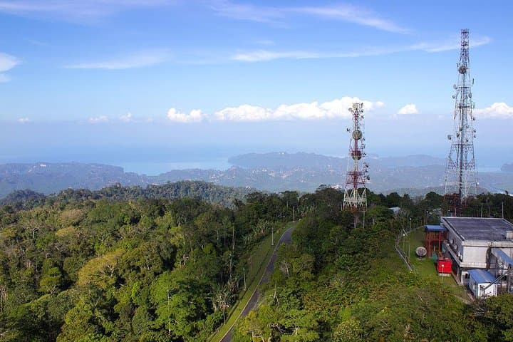 Dawn and Dusk Rainforest Hike in Langkawi: Guided 3-Hour Trek photo 5