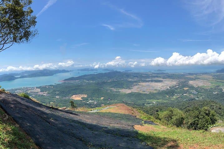 Dawn and Dusk Rainforest Hike in Langkawi: Guided 3-Hour Trek photo 6