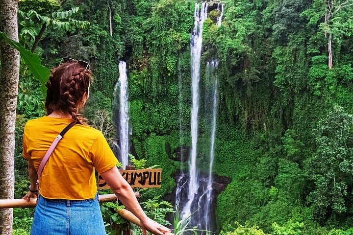 Sekumpul Waterfalls & Ulun Danu Temple — North Bali Full-Day Trek and Temple Tour photo 6
