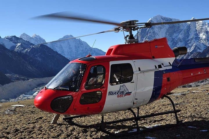 Everest Base Camp Trek with Helicopter Return: 12-Day Gorakshep-to-Lukla Himalayan Adventure photo 5