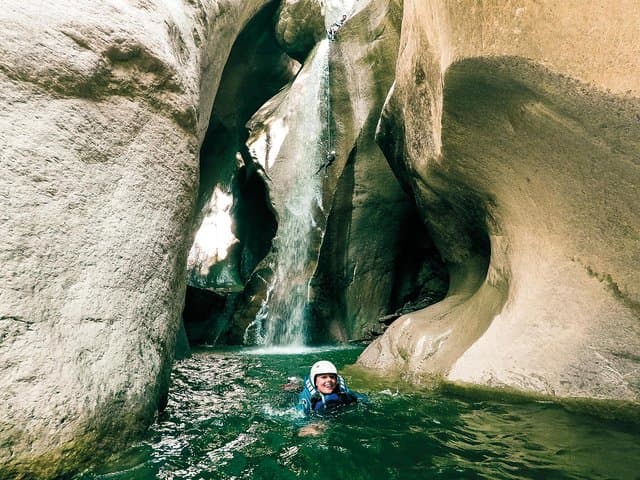 Chli Schliere Advanced Canyoning: High Rappels, Big Jumps from Interlaken photo 2