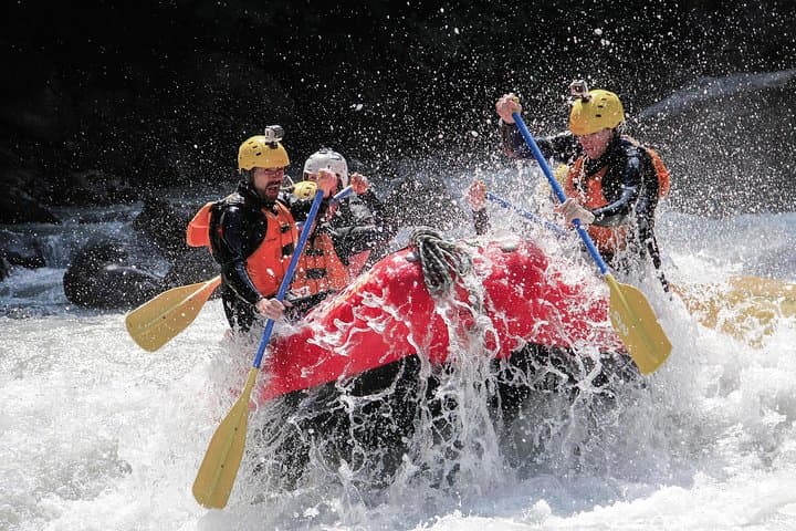 Lutschine River Rafting: Interlaken Class III–IV Whitewater Adventure