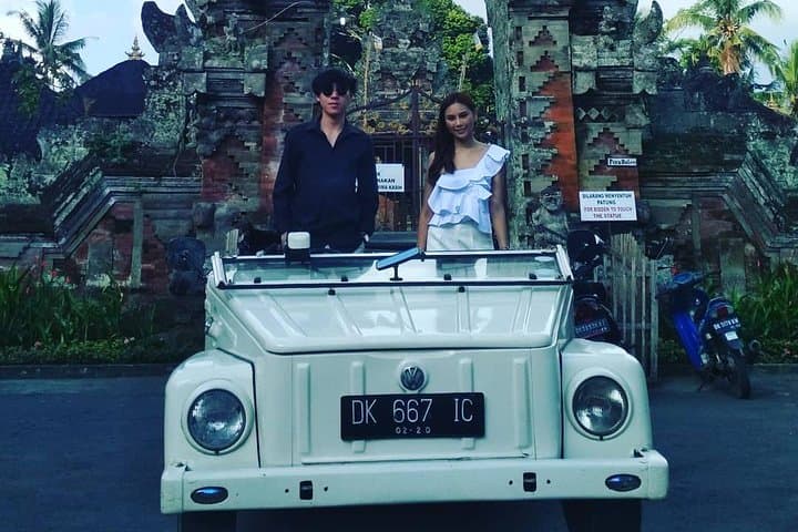 Ubud VW Convertible Tour: Drive Rice Terraces & Village Stops photo 3