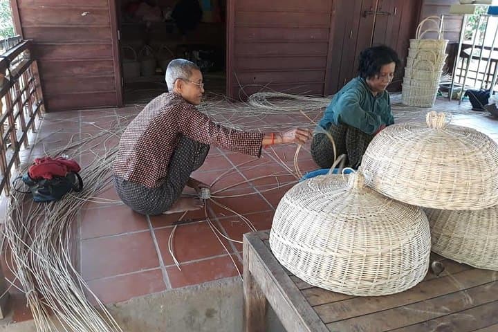 Siem Reap Offbeat Jeep Tour: Silk Farm & Countryside Experience photo 5