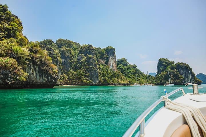 Private Phi Phi Speedboat Tour — Full-Day Maya Bay, Pileh Lagoon & Snorkel photo 6