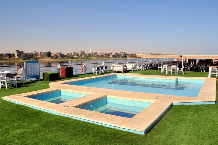 Luxor to Aswan: 5-Day Nile Cruise with Hot Air Balloon & Abu Simbel photo 6