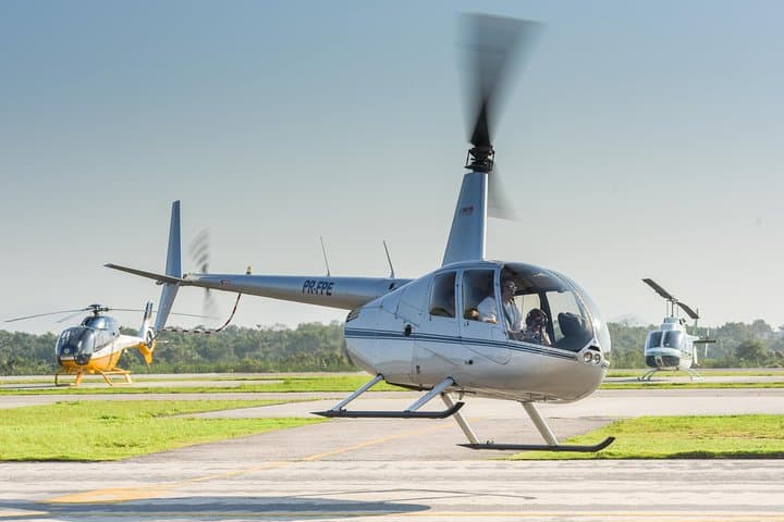 30-Minute Helicopter Tour Over Rio de Janeiro with Comandante Nobre photo 5