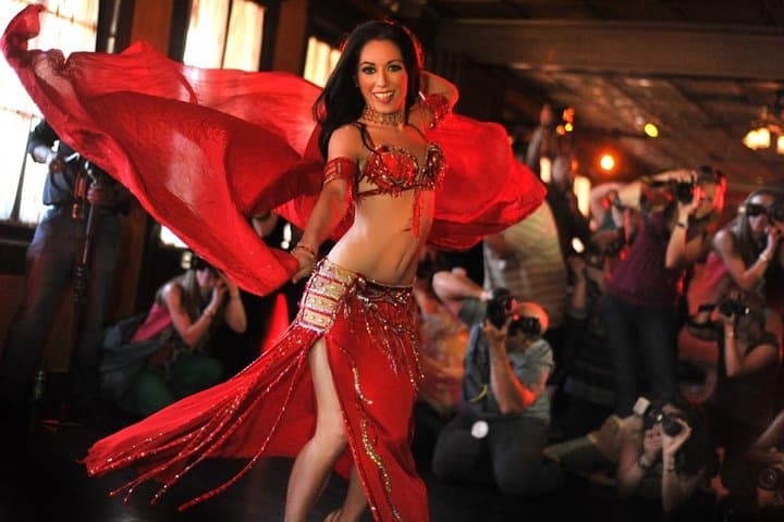 Bosphorus Night Dinner Cruise with Live Turkish Show — Istanbul After Dark photo 3
