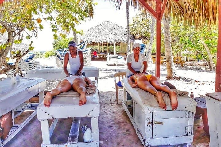 Catalina Island Snorkeling Day Trip from Punta Cana — Catamaran, Reefs & Beach BBQ photo 4