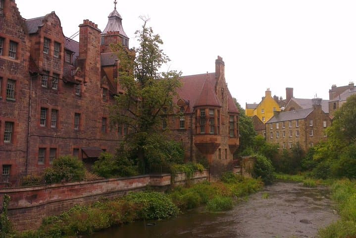 Private Walk Along Edinburgh's Water of Leith — Country in the City