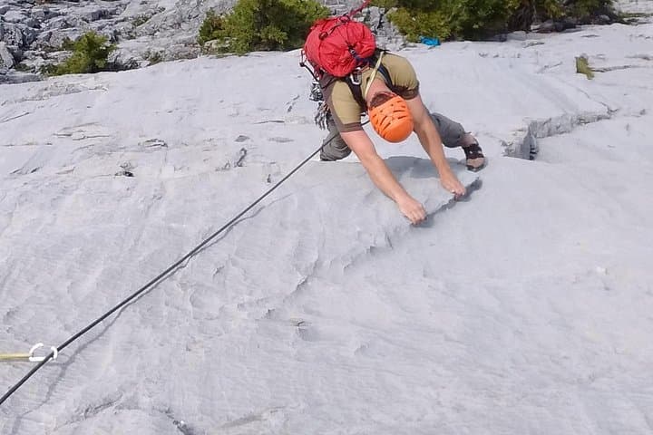 Beginner Rock Climbing Adventure in Banff: A Complete Guide to Your First Ascent photo 5