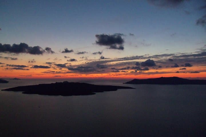 Private Santorini Highlights Tour: Fira, Oia, Red & Black Beaches in 6 Hours photo 2