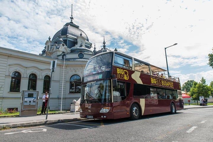 Budapest Hop-On Hop-Off Big Bus: Best Stops, Tips & 1–3 Day Pass photo 3