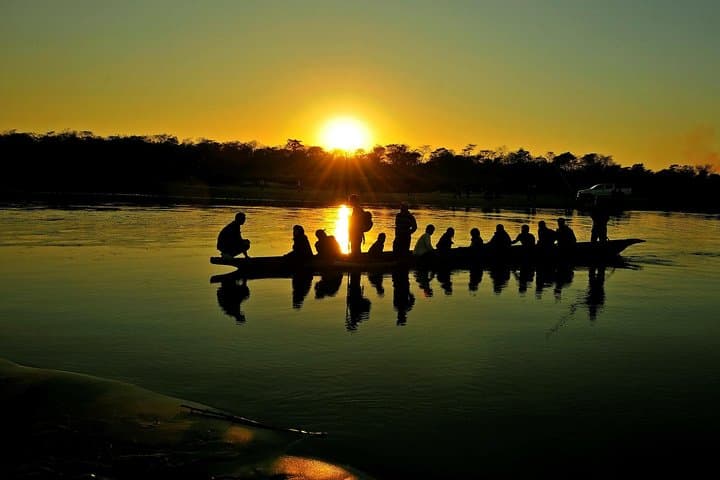 Chitwan Jungle Safari: 2N/3D Jeep, Canoe & Birdwatching Adventure
