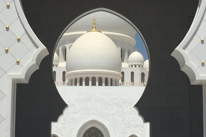 Private Abu Dhabi Day Tour From Dubai: Grand Mosque, Corniche & Ferrari World photo 3
