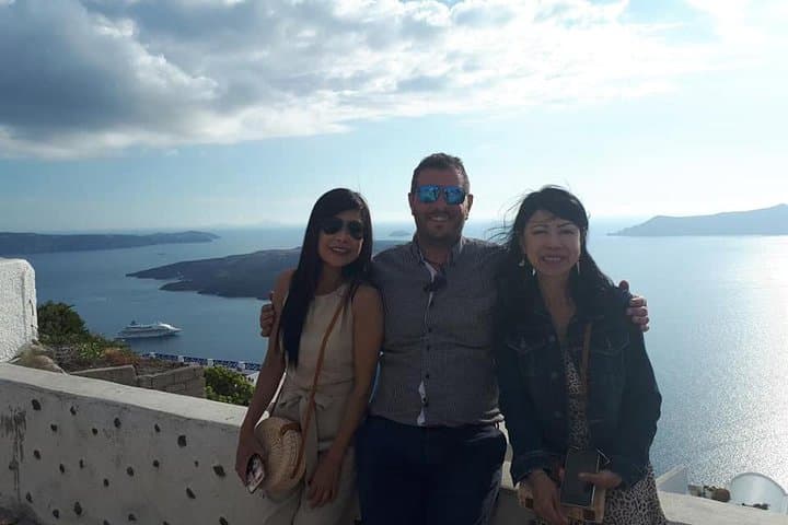 Private Santorini Half-Day Custom Tour — Oia, Akrotiri & Black Sand Beaches