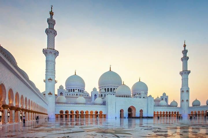 Sheikh Zayed Grand Mosque Tour from Dubai: Abu Dhabi Guided Visit & Practical Tips photo 6
